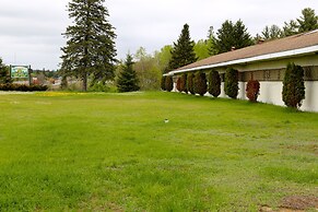 Arrowhead Inn by Baaman's