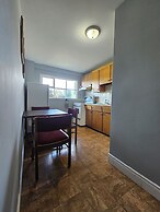 Arrowhead Inn by Baaman's