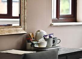 Eight at The Bakery B&B Tatsfield