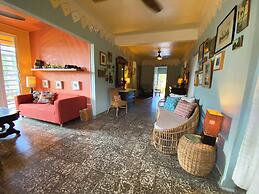 Casa de Amistad