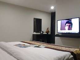 City Central Hotel