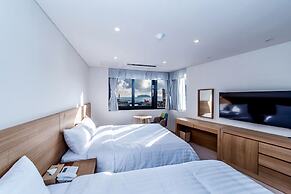 Bk Hotel Jeju