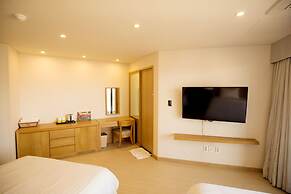 Bk Hotel Jeju
