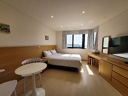 Bk Hotel Jeju