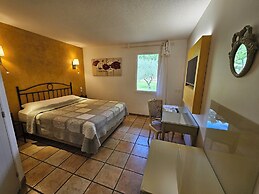 Hôtel Les Sables d'Ocre & SPA