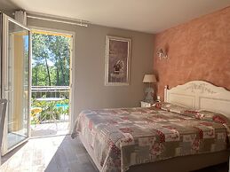 Hôtel Les Sables d'Ocre & SPA