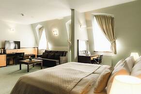 Hotel Dubna Skala