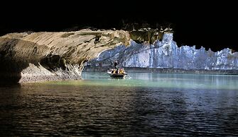 V'Spirit Cruises