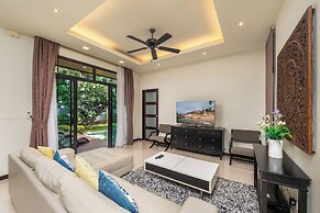 Saiyuan Estate by TropicLook