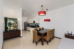 Saiyuan Estate by TropicLook