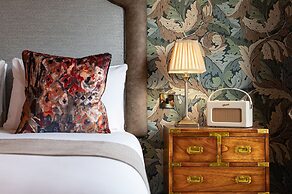 Bear Hotel
