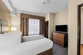 Best Western Plus Lacombe Inn & Suites