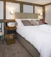 The Queen's Inn