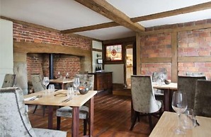 The Queen's Inn