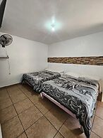 Hostal Maple