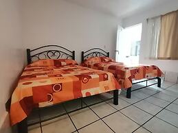 Hostal Maple