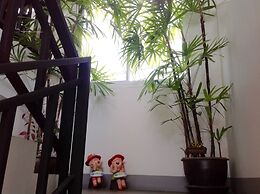 Grandma Kaew House