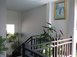 Grandma Kaew House