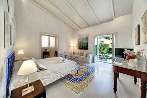 Donna Coraly Country Boutique Hotel
