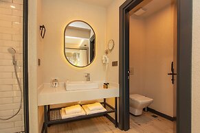 Morina Hotel