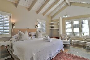 Hermanus Lodge on the Green