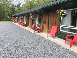 Dwight Village Motel