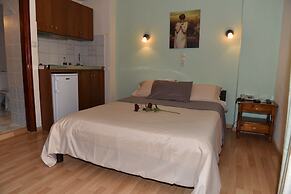 40 Platania Hotel