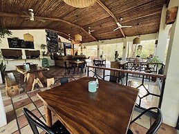 Hotel Cantarana