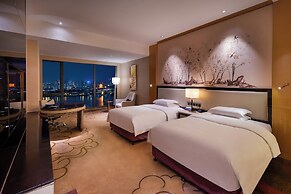 Hilton Wuhan Riverside