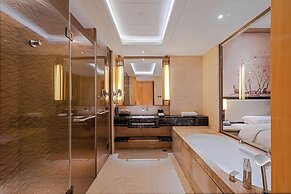 Hilton Wuhan Riverside