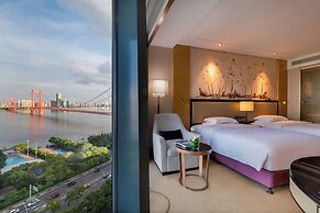 Hilton Wuhan Riverside