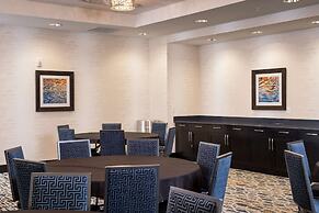 Hampton Inn & Suites La Crosse Downtown