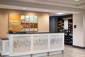 Hampton Inn & Suites La Crosse Downtown