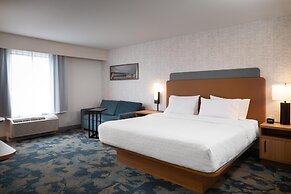 Hampton Inn & Suites La Crosse Downtown
