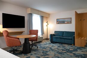 Hampton Inn & Suites La Crosse Downtown
