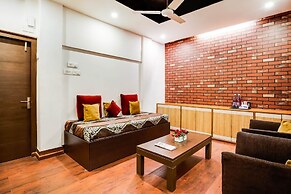 Mount Embassy Hotel