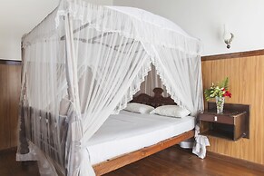Neptune Bay Hotel