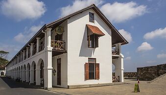 Thambili House By Edwards Collection