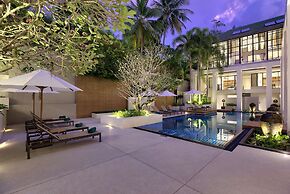 OUTRIGGER Surin Beach Resort