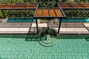 OUTRIGGER Surin Beach Resort