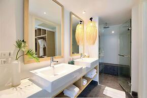 OUTRIGGER Surin Beach Resort