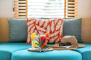 OUTRIGGER Surin Beach Resort