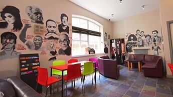 Albatross Hostel