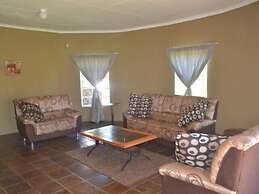 N4 Guest Lodge