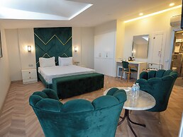 Gurtas Hotel
