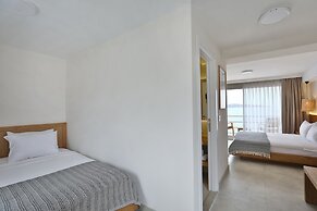 Lavinya Otel