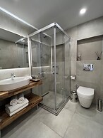 Lavinya Otel