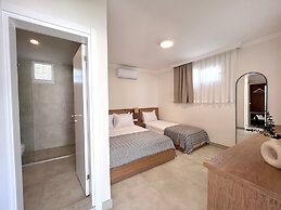 Lavinya Otel