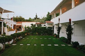 Lavinya Otel