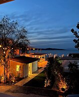 Lavinya Otel